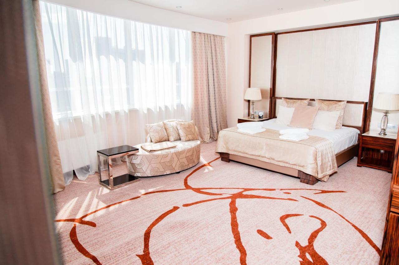 Boutique Hotel Health Club&Spa Grand Prix Astana Eksteriør bilde